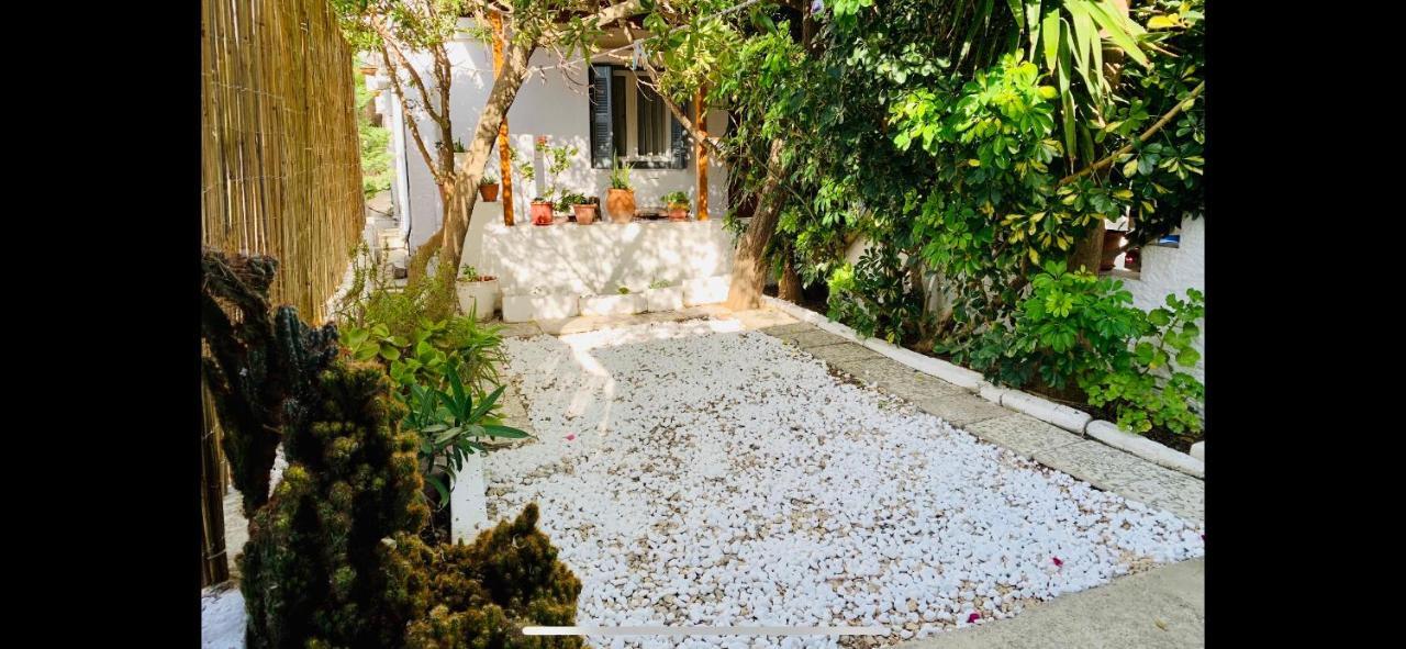 Semiramis Guesthouse Adamantas  Exterior foto